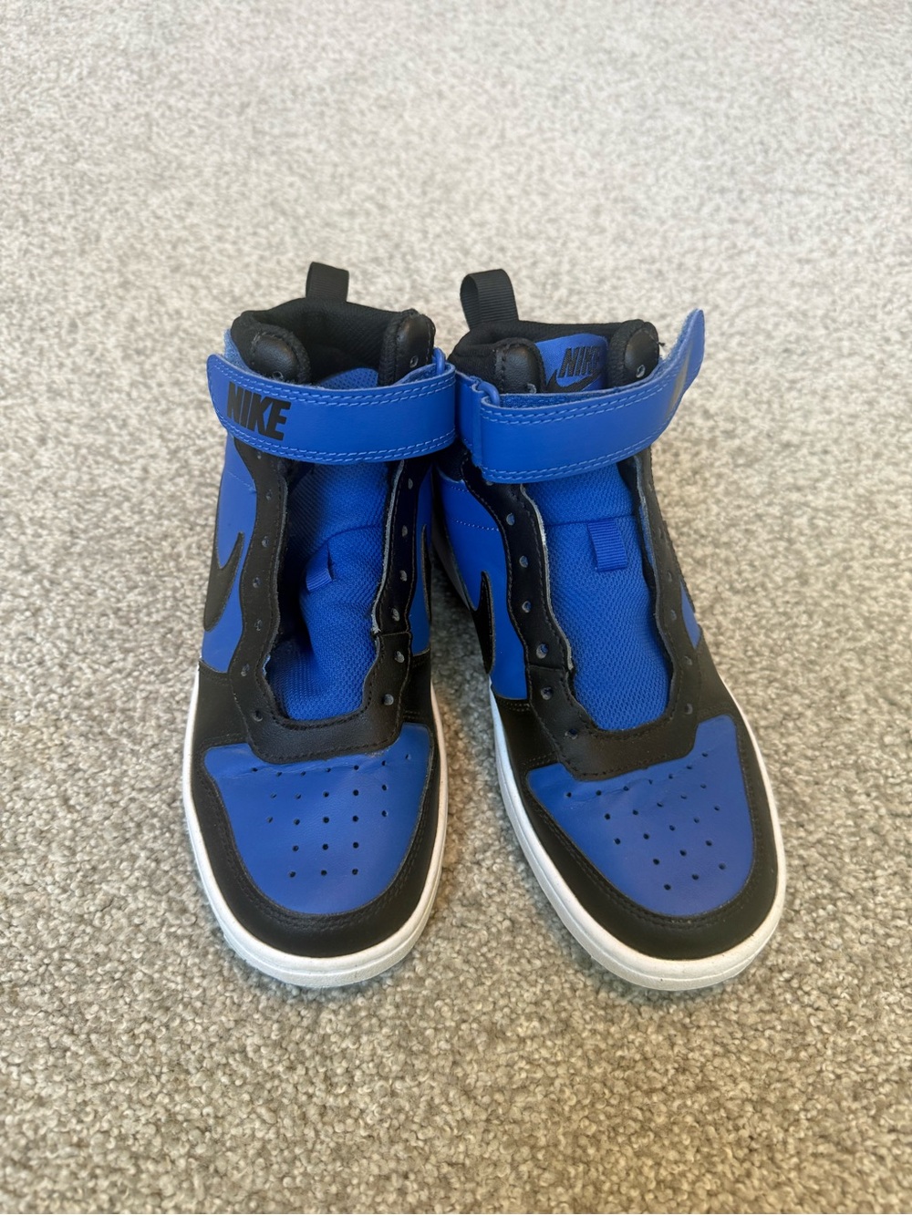 Nike Kids High-Top Sneakers in Blue and Black. Velcro and lace up